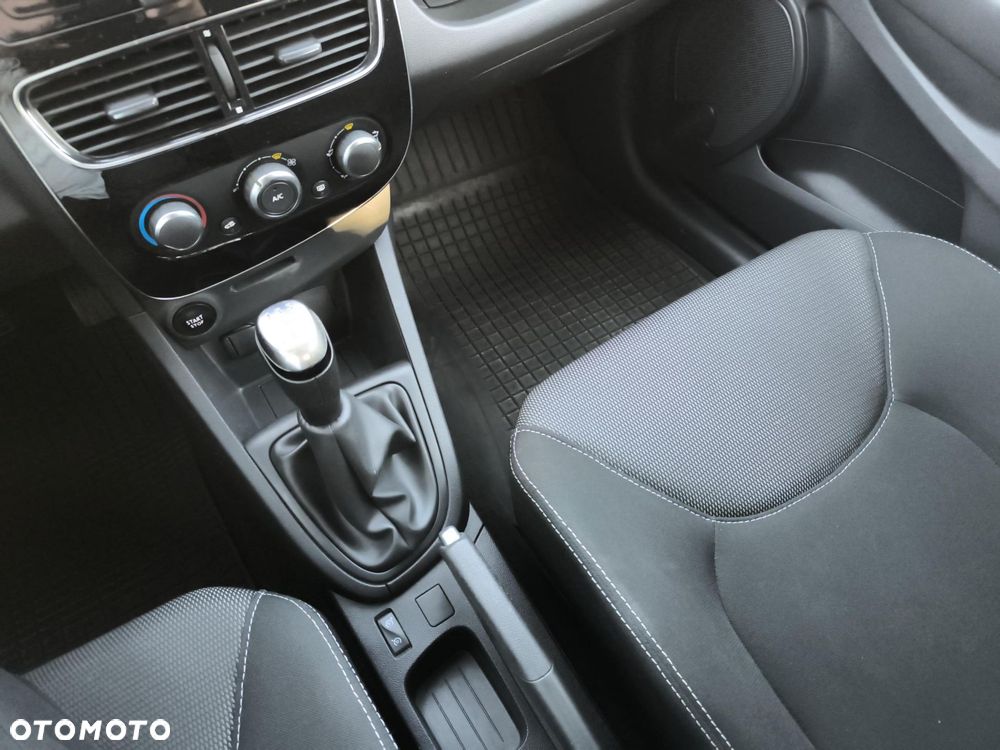 Renault Clio 1.5 dCi Energy Alize - 15
