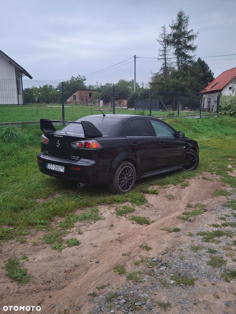 Mitsubishi Lancer - 3