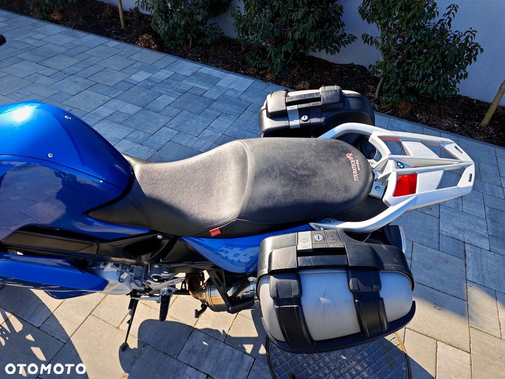 BMW F - 26