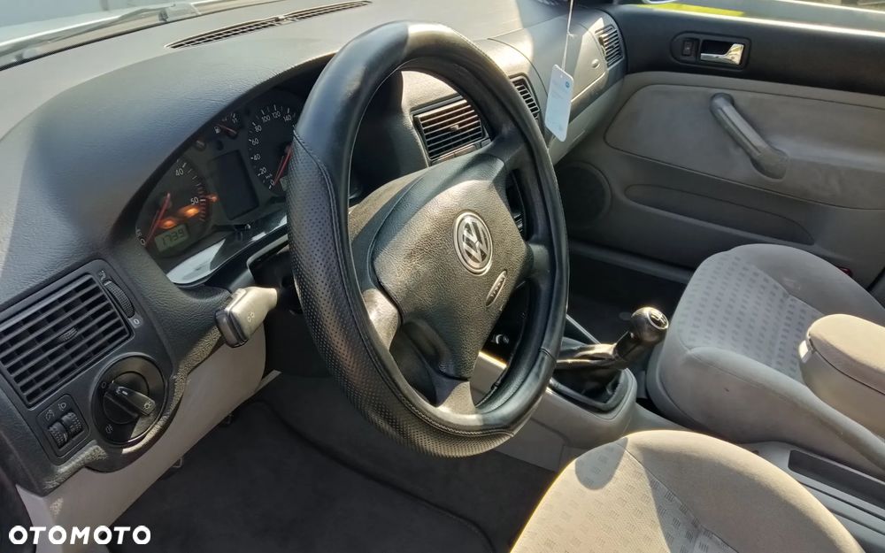 Volkswagen Golf - 7