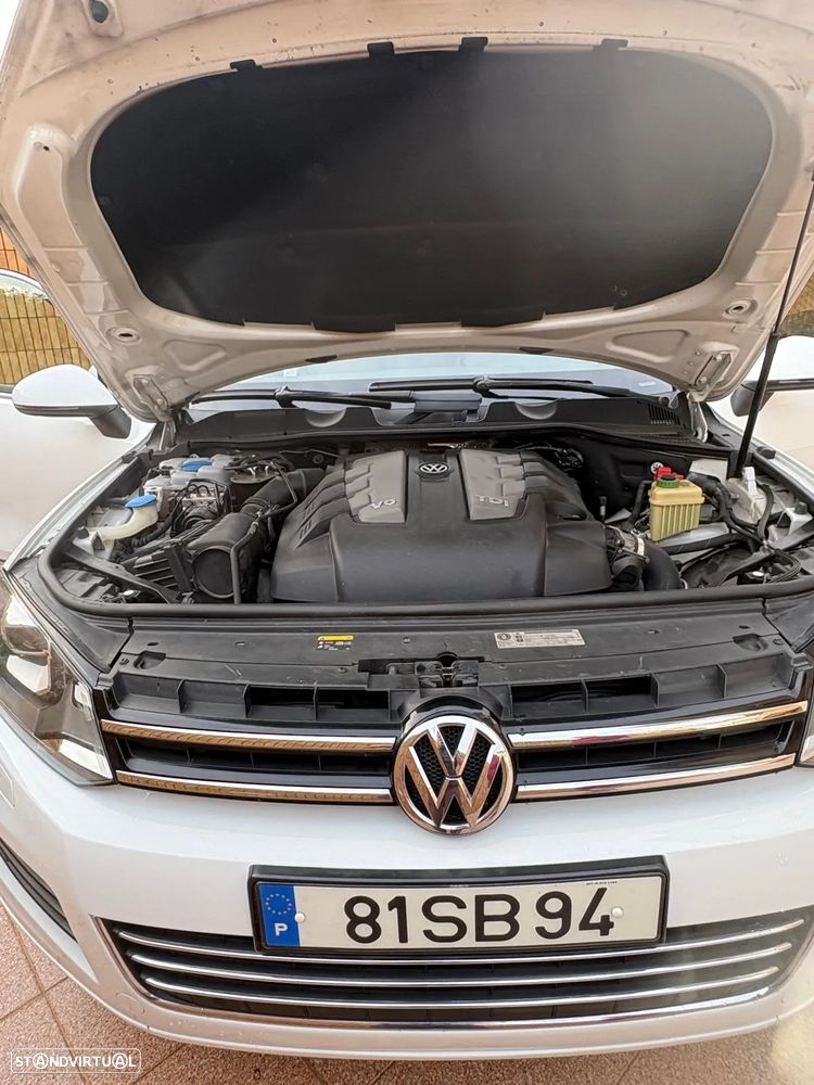 VW Touareg 3.0 V6 TDI Blue Motion DPF Auto - 3