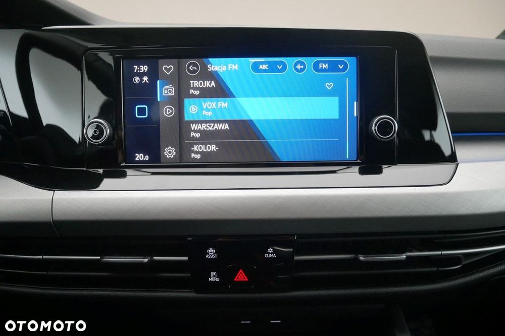 Volkswagen Golf - 10