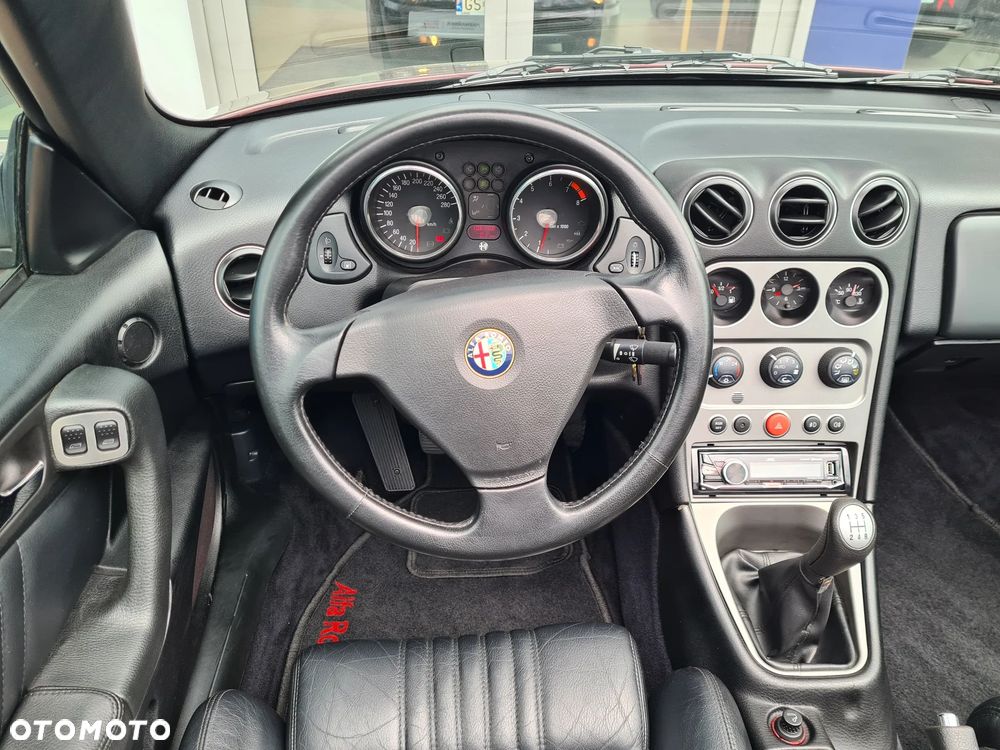 Alfa Romeo GTV - 12