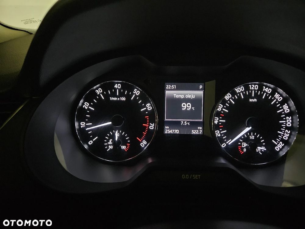 Skoda Octavia 1.8 TSI Elegance DSG - 26