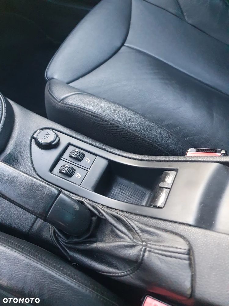 Peugeot 308 CC HDi FAP 140 Premium - 12