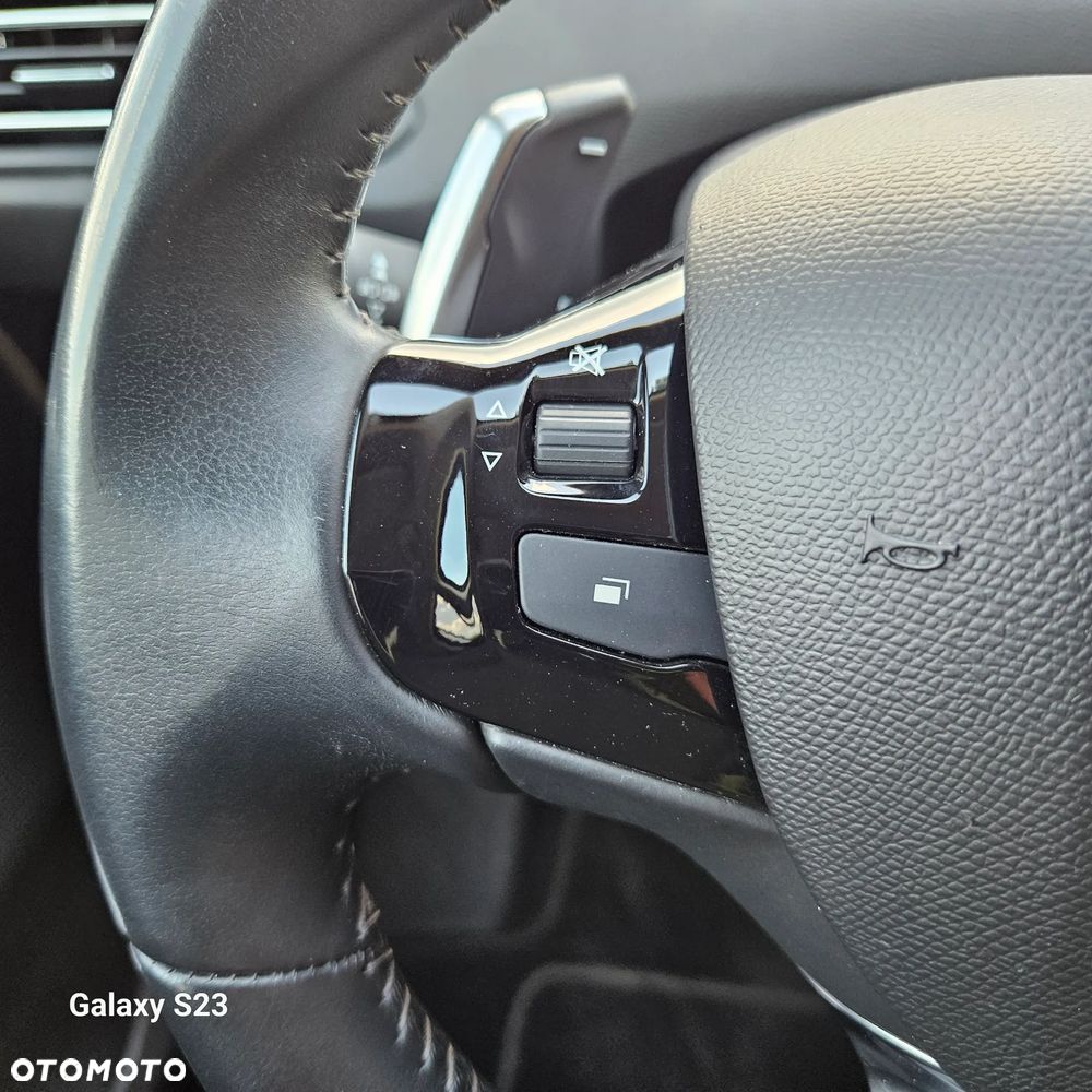 Peugeot 308 BlueHDi 130 EAT8 Allure - 31