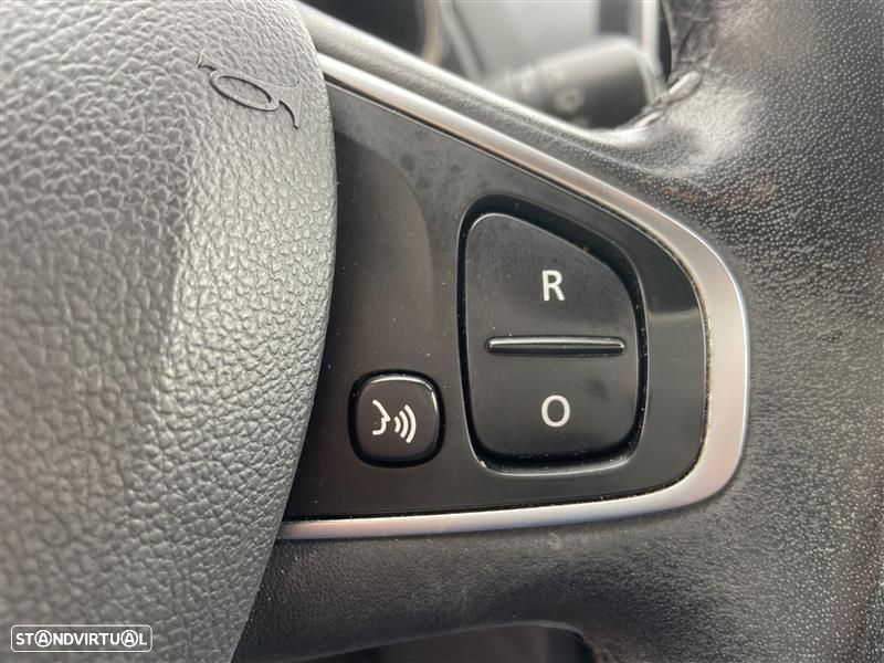 Renault Clio 0.9 TCe Limited - 12