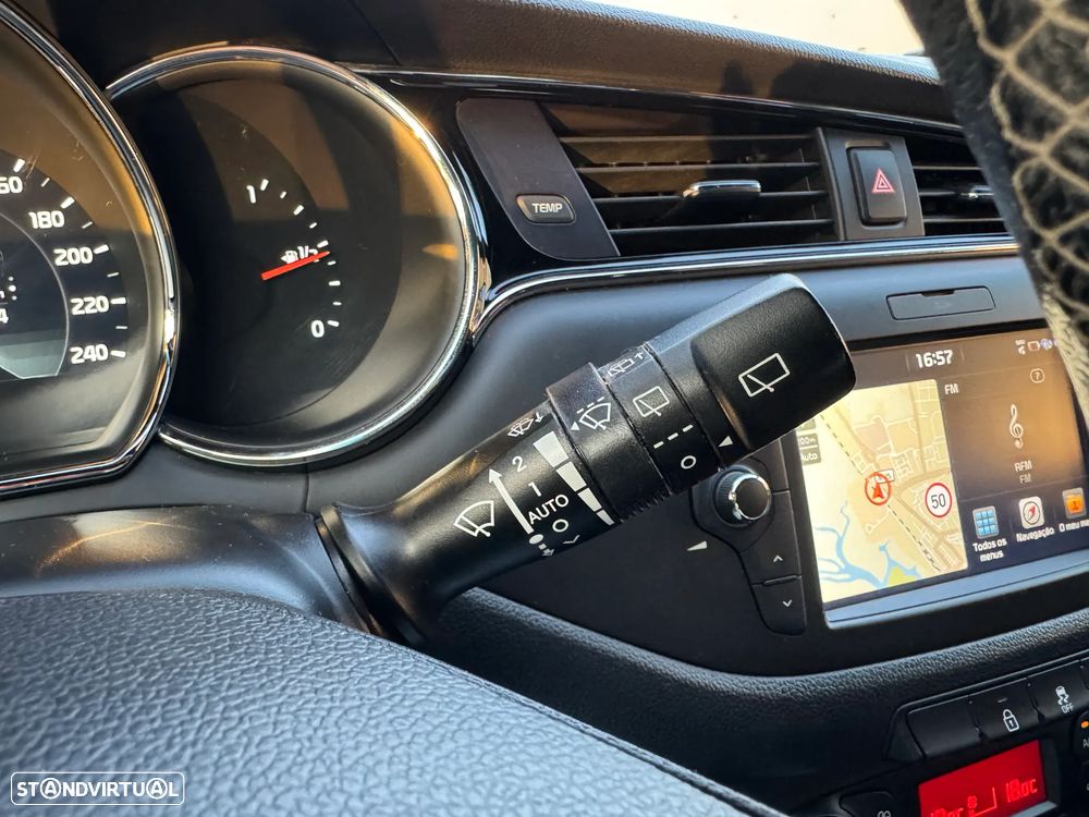 Kia Ceed SW 1.6 CRDi GT Line - 29