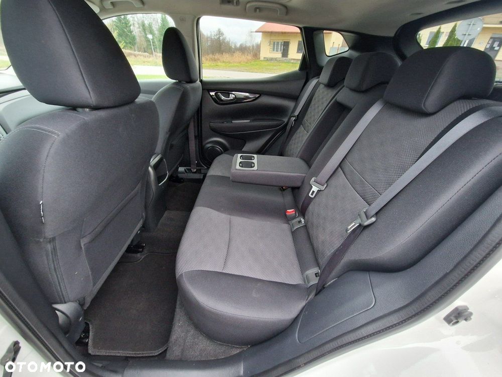 Nissan Qashqai - 15