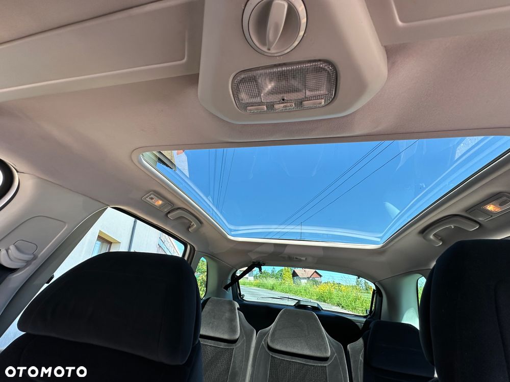 Citroën C4 Picasso - 30
