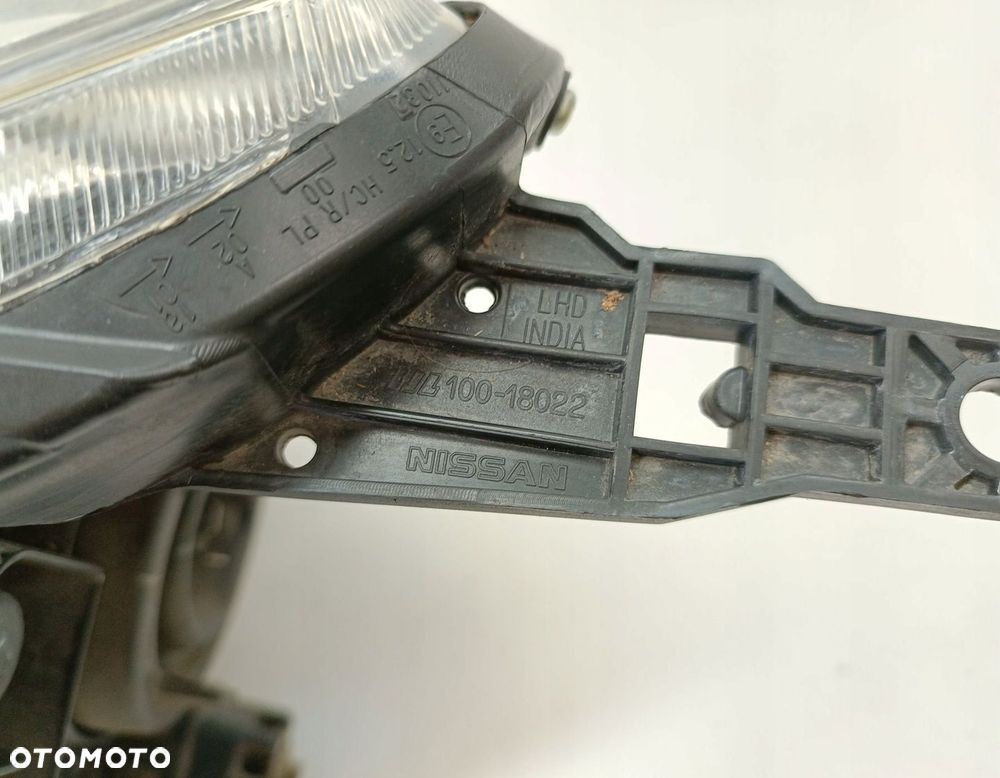LAMPA PRAWA PRZEDNIA PRZÓD NISSAN MICRA K13 LIFT - 3