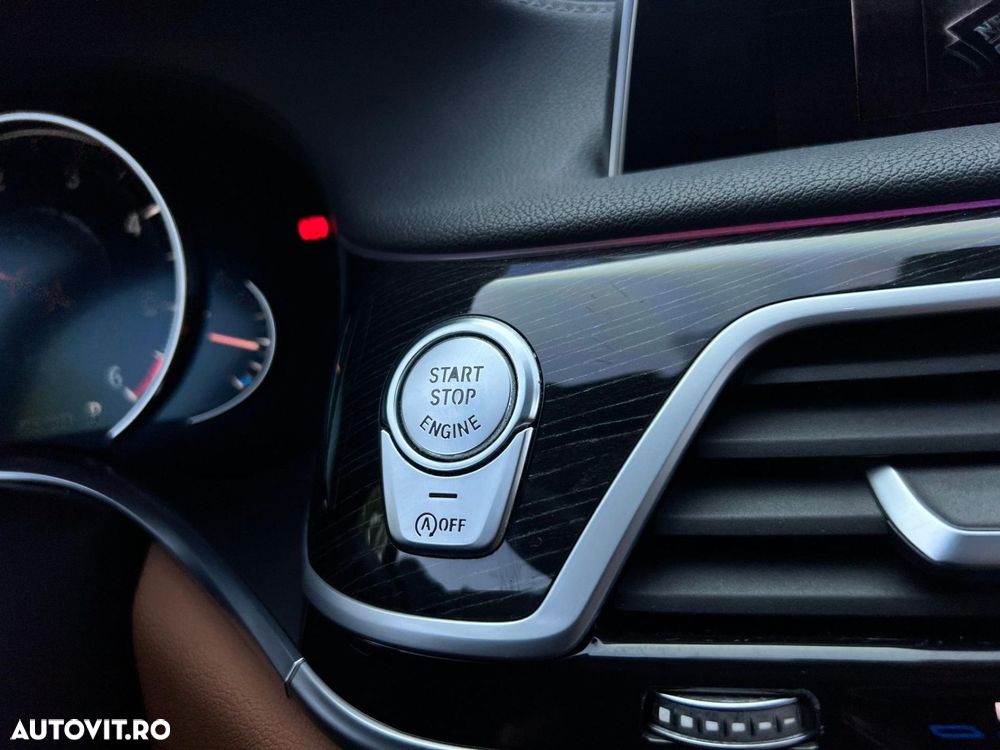BMW Seria 7 - 30