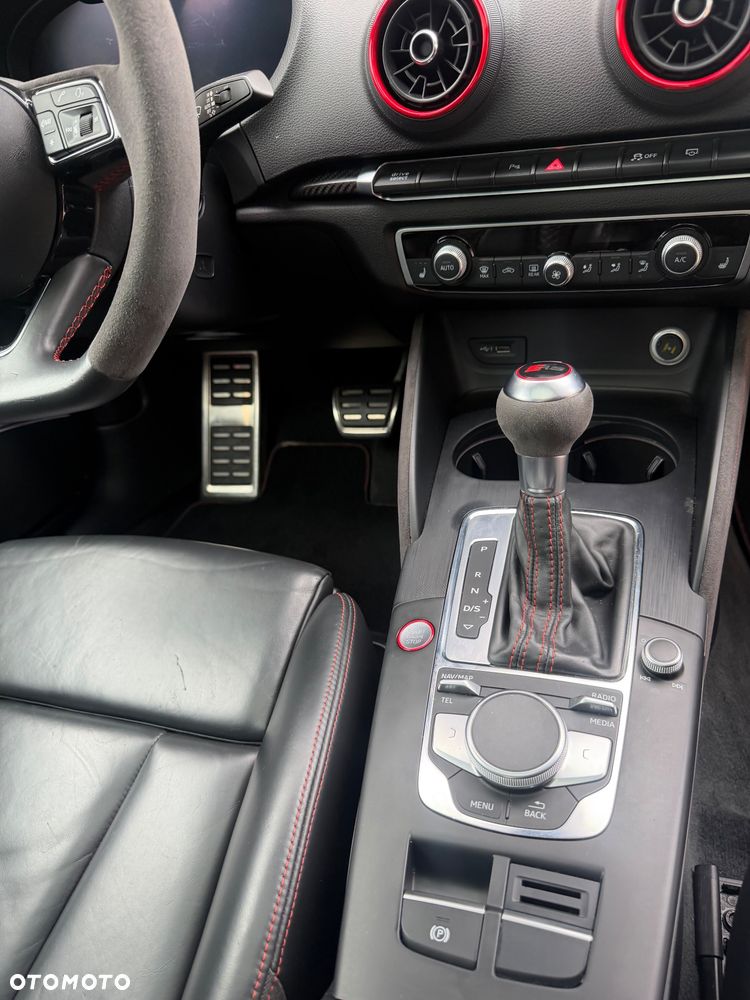Audi RS3 Sportback 2.5 TFSI Quattro S tronic - 16