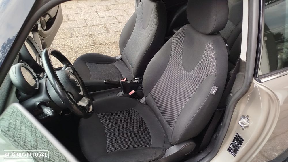 MINI 3 Portas One - 9