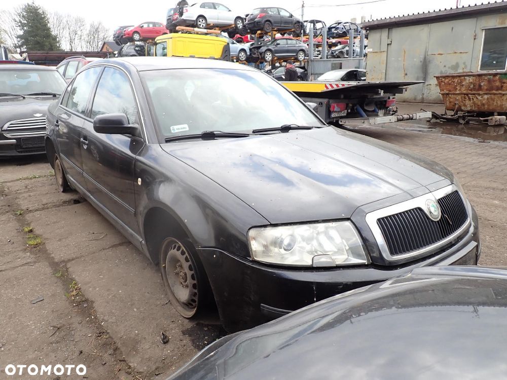 CZĘŚCI - Skoda Superb I 1,9TDI 100KM SEDAN AVB 5B GFL lakier LC9Z 2004r. INDEX - 10005 - 2