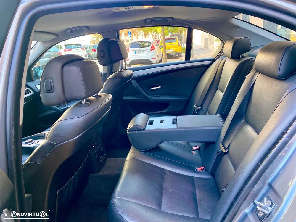 BMW 520 d Executive - 22