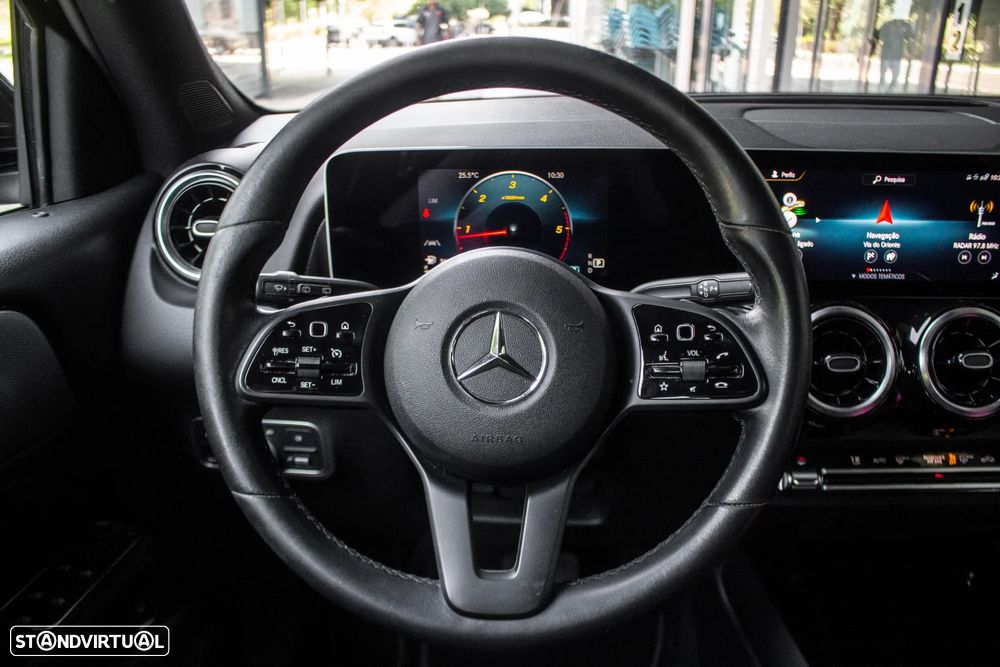 Mercedes-Benz GLB 180 d Progressive - 12