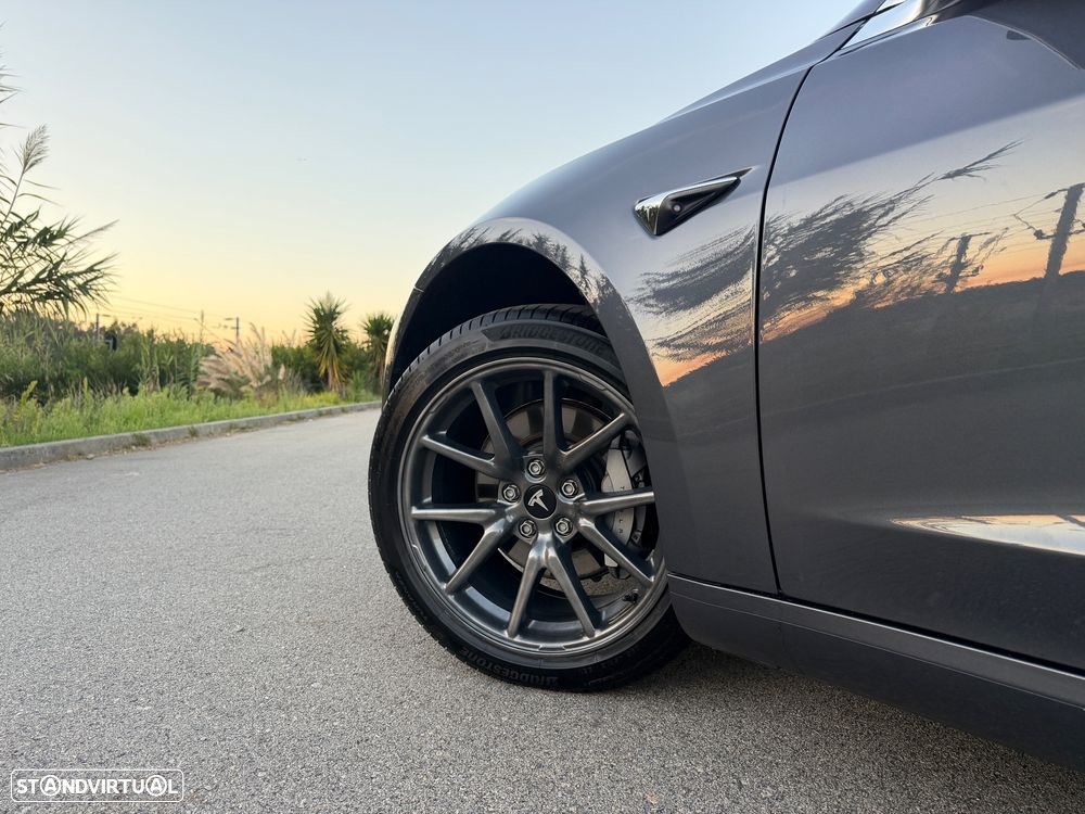 Tesla Model 3 Standard Range Plus RWD - 17