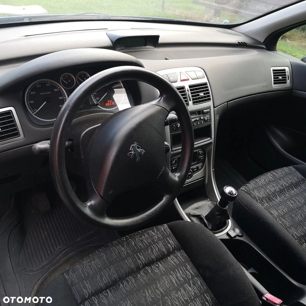 Peugeot 307 1.4 Trendy - 3