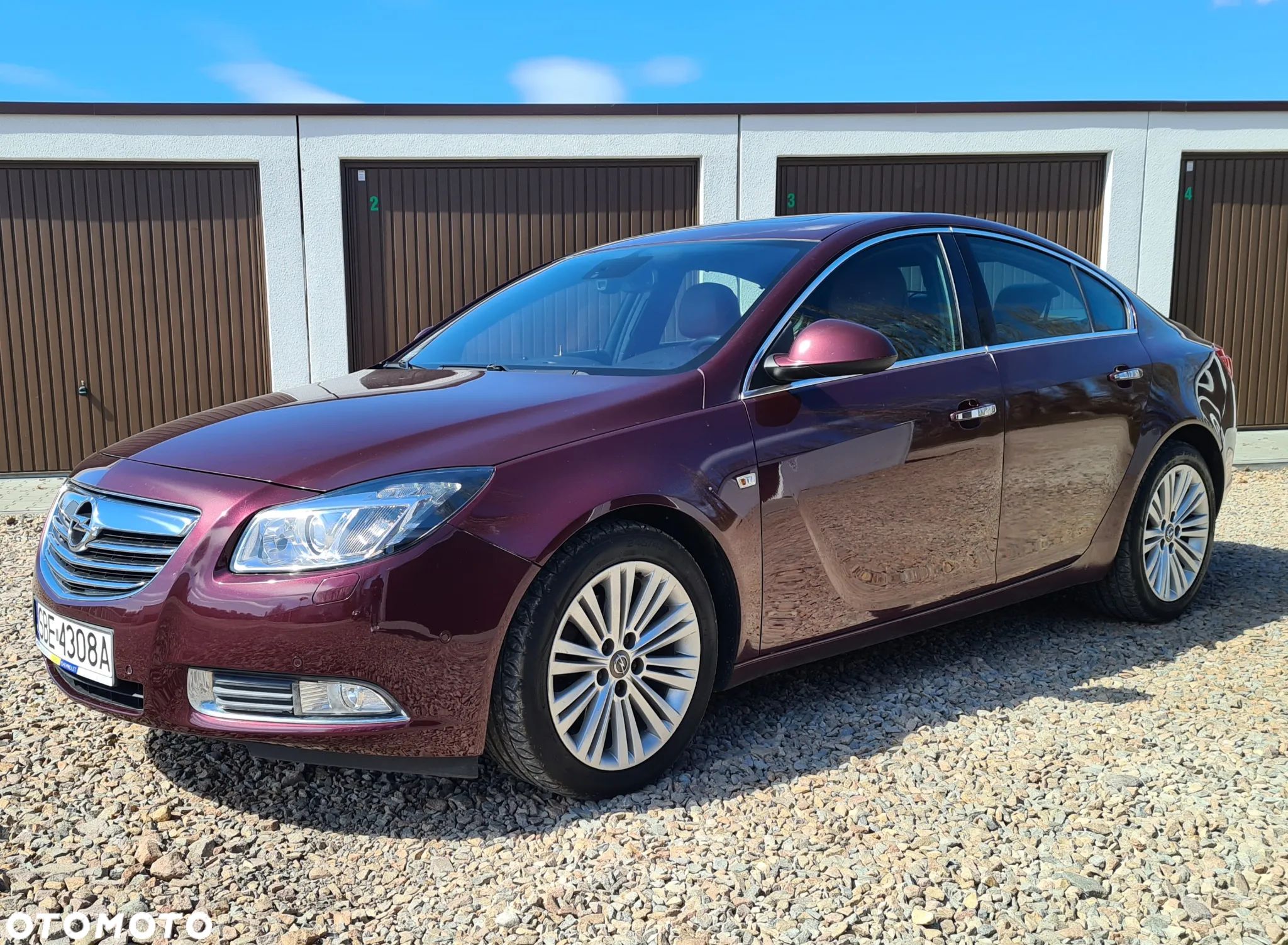 Opel Insignia - 1