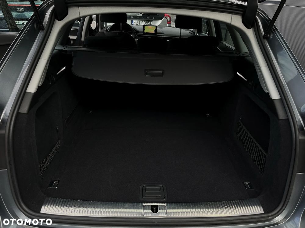 Audi A4 Avant 2.0 TFSI ultra Sport - 36