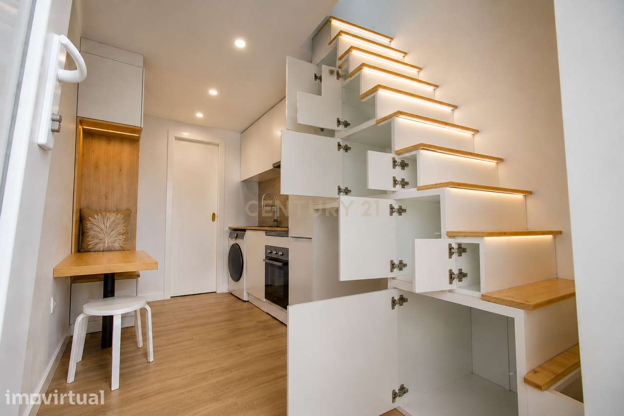 Tiny House com muito charme e excelente aproveitamento de espaço - Grande imagem: 2/17