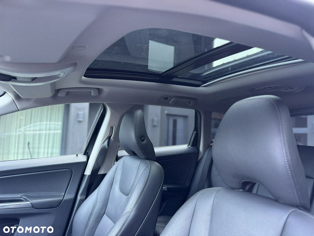 Volvo XC 60 D3 Summum - 12