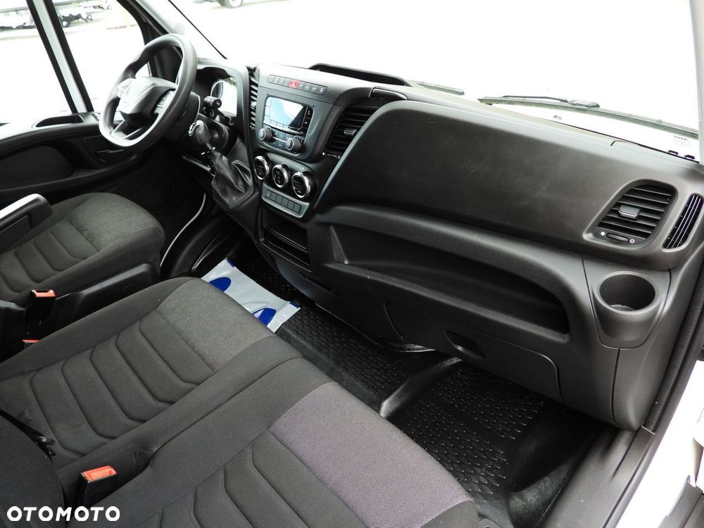 Iveco DAILY 35S16 KONTENER WINDA 8 PALET TEMPOMAT KLIMATYZACJA BLIŹNIACZE KOŁA  160KM - 40