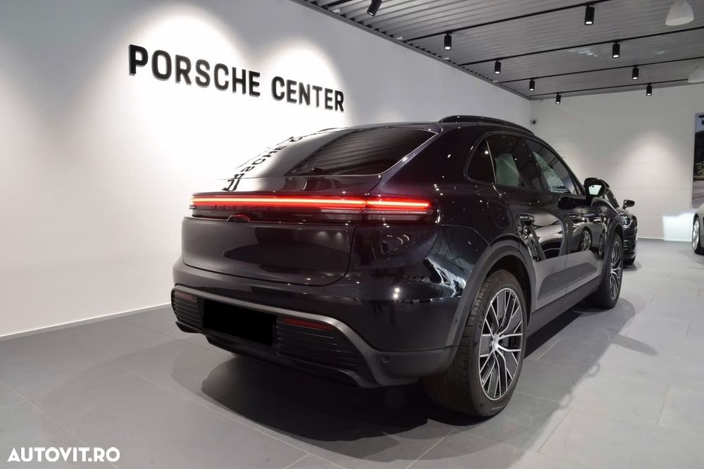 Porsche Macan Standard - 3