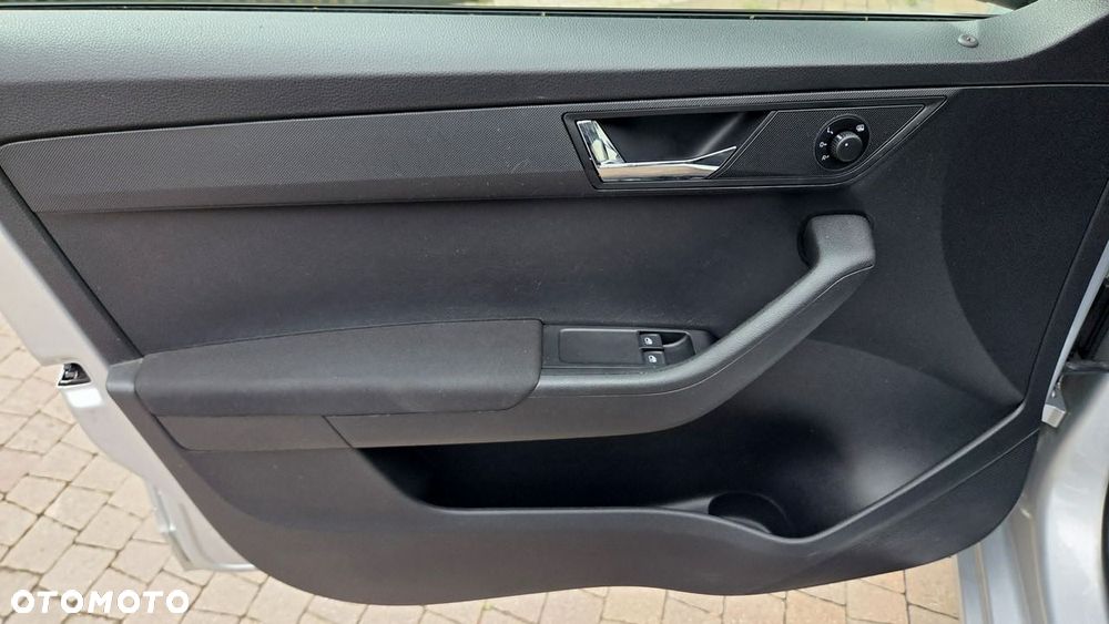 Skoda Fabia 1.0 TSI Ambition - 27