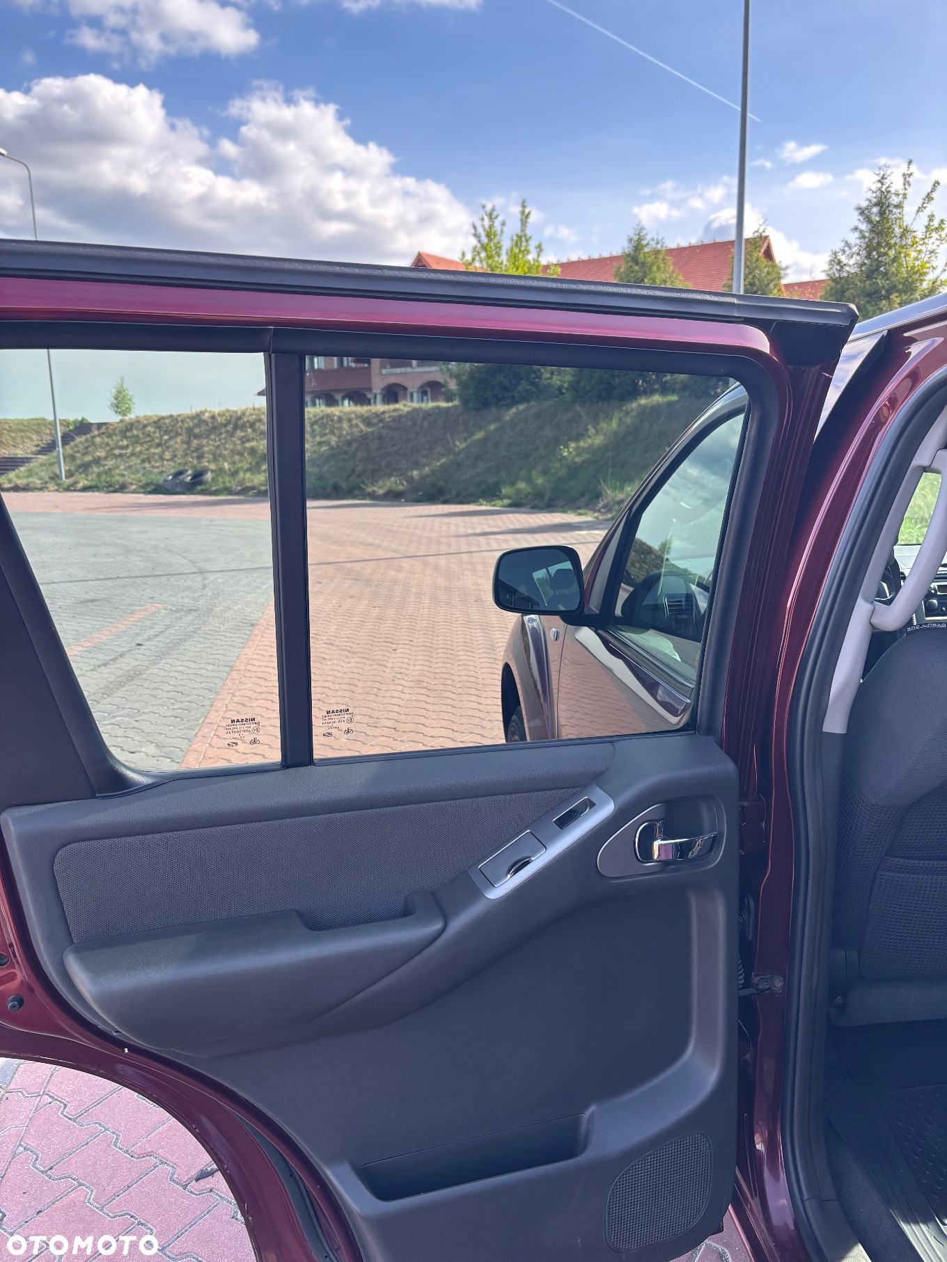 Nissan Pathfinder 2.5 DCi Elegance / LE - 14
