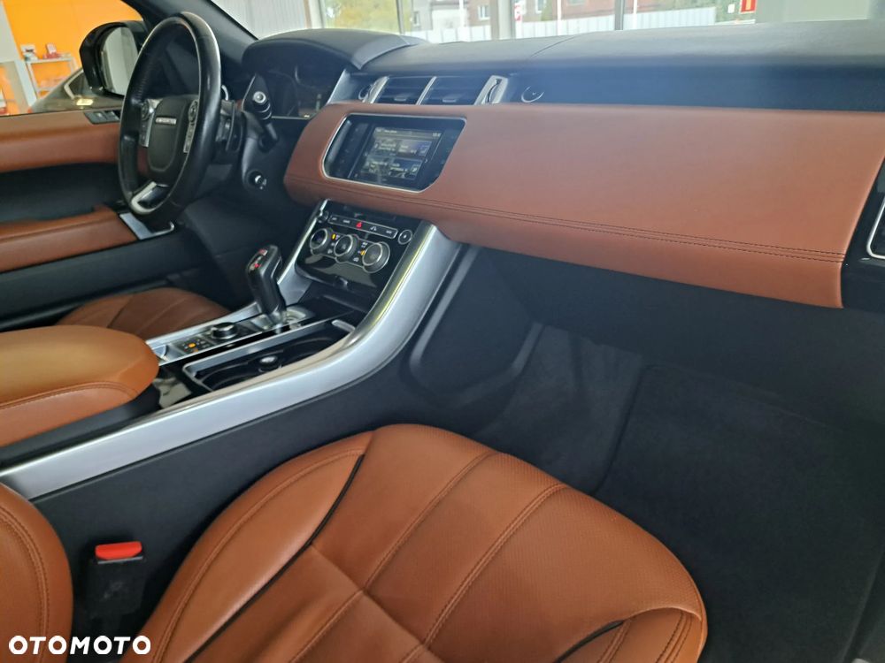 Land Rover Range Rover Sport S 3.0 SD V6 HSE Dynamic - 9
