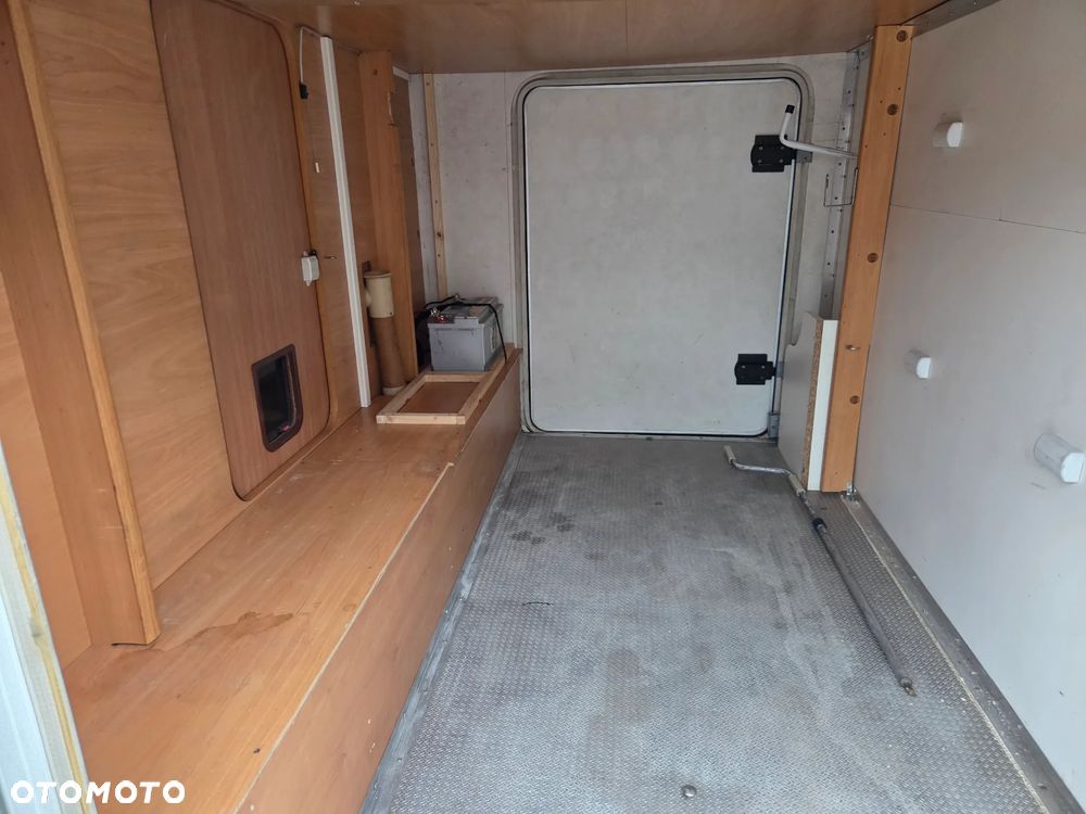 Ford TRANSIT CHAUSSON 2004R ALKOWA - 29