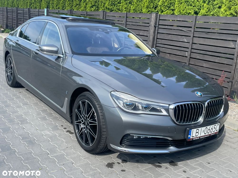 BMW Seria 7 740Le iPerformance - 2