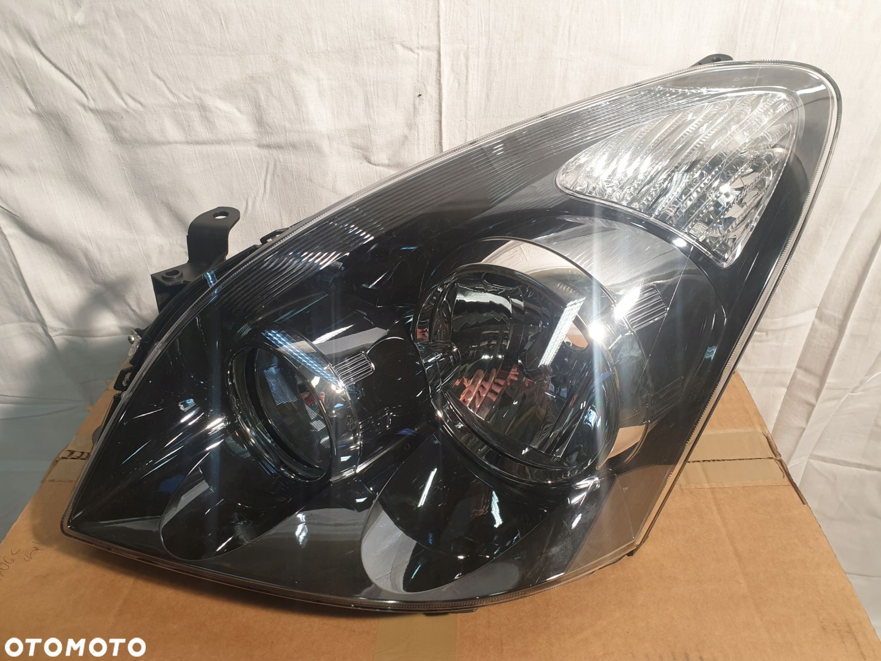 TOYOTA COROLLA VERSO LIFT 06-08 LAMPA LEWA PRZOD - 3