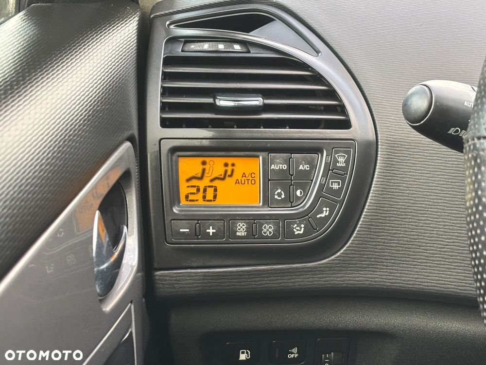 Citroën C4 Picasso - 20