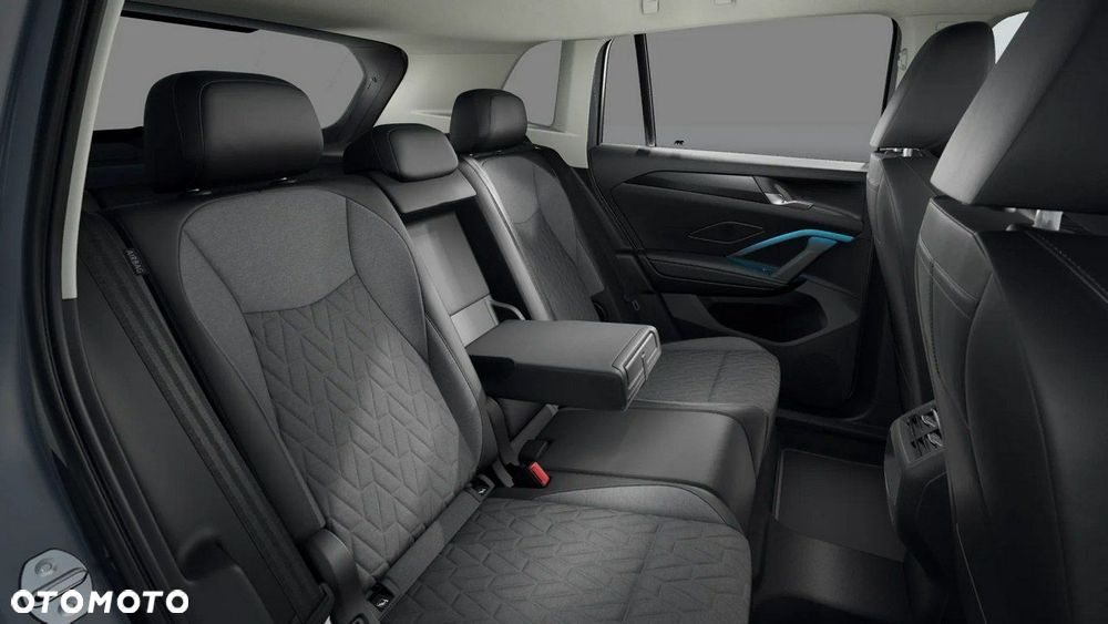 Volkswagen Tiguan - 13