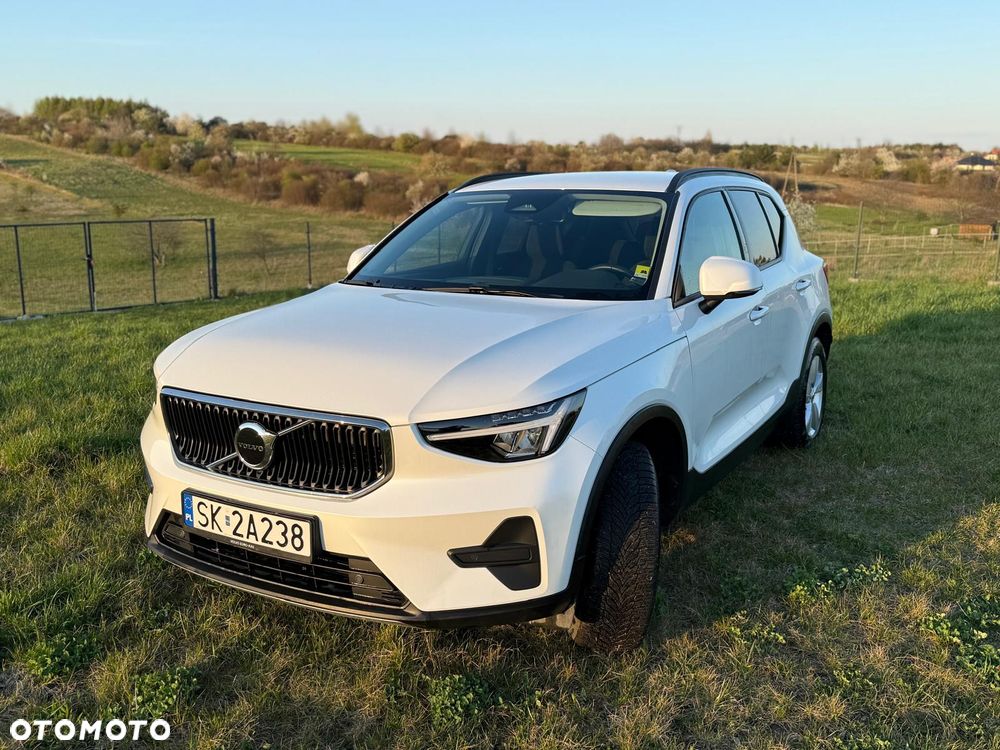 Volvo XC 40 B3 Essential - 4