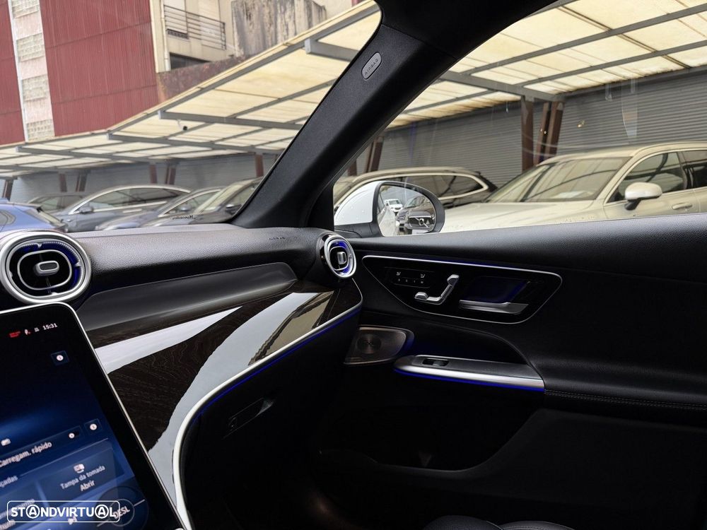 Mercedes-Benz GLC 300 e 4Matic - 33