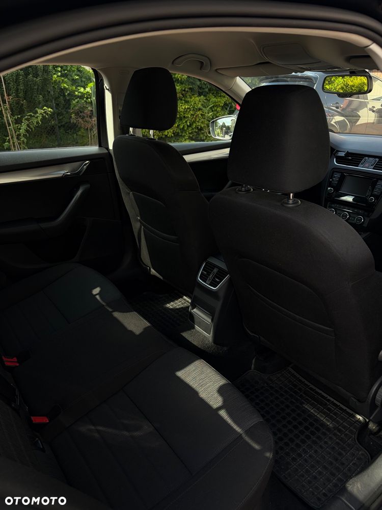 Skoda Octavia 1.4 TSI Elegance DSG - 11