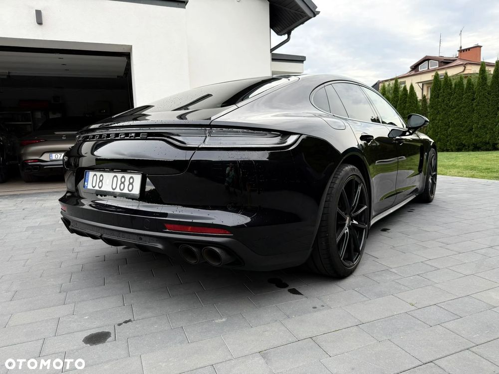 Porsche Panamera - 11