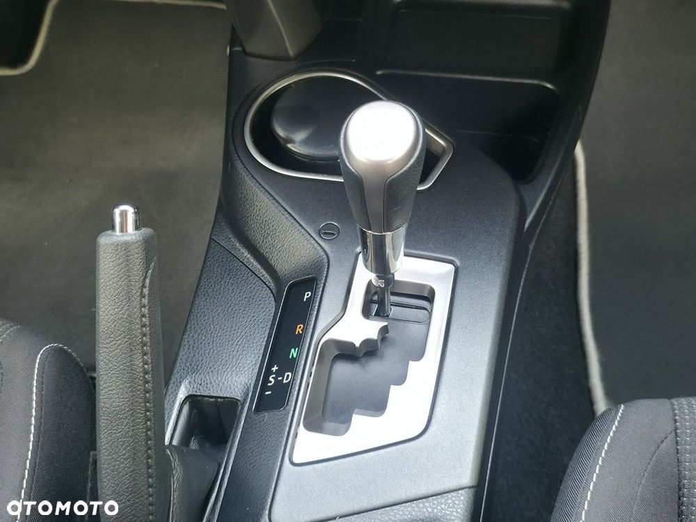 Toyota RAV4 - 18