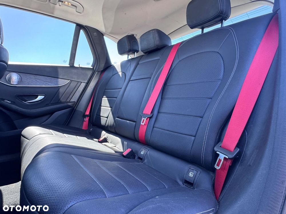 Mercedes-Benz GLC 220 d 4-Matic - 18