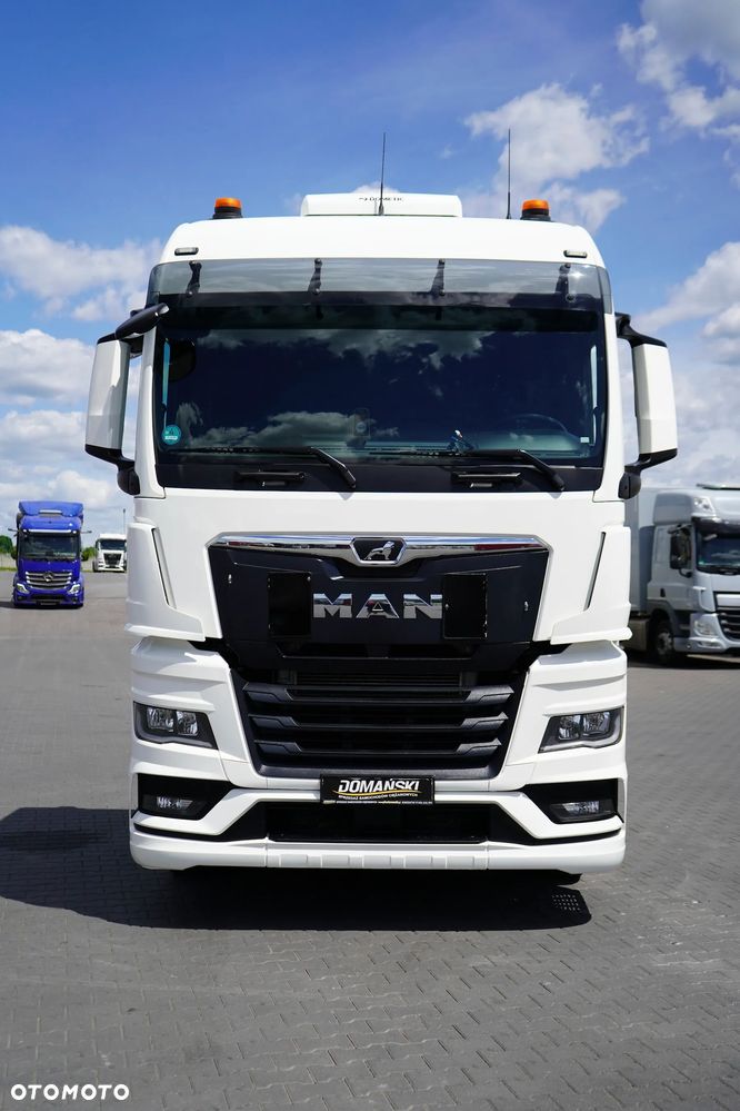 MAN TGX / 26.470 / E 6 / GM / HAKOWIEC HYVA / OŚ SKRĘTNA / RETARDER - 15