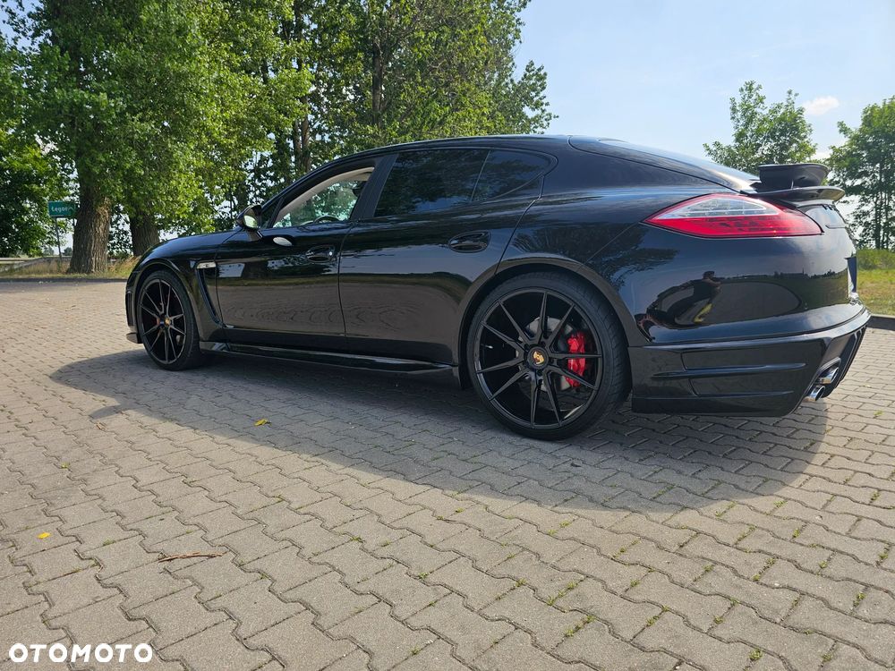 Porsche Panamera 4S PDK - 5