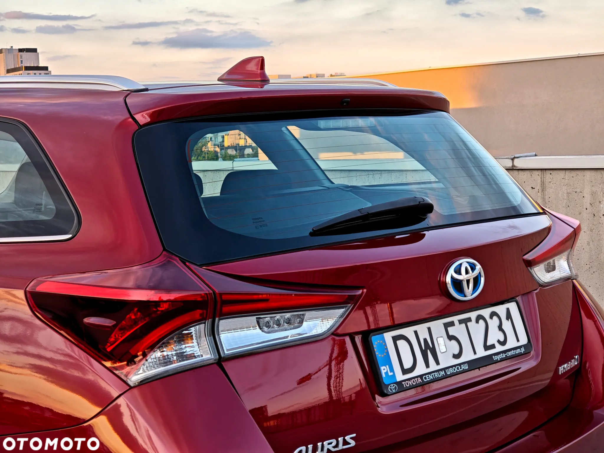 Toyota Auris Hybrid 135 Comfort - 37