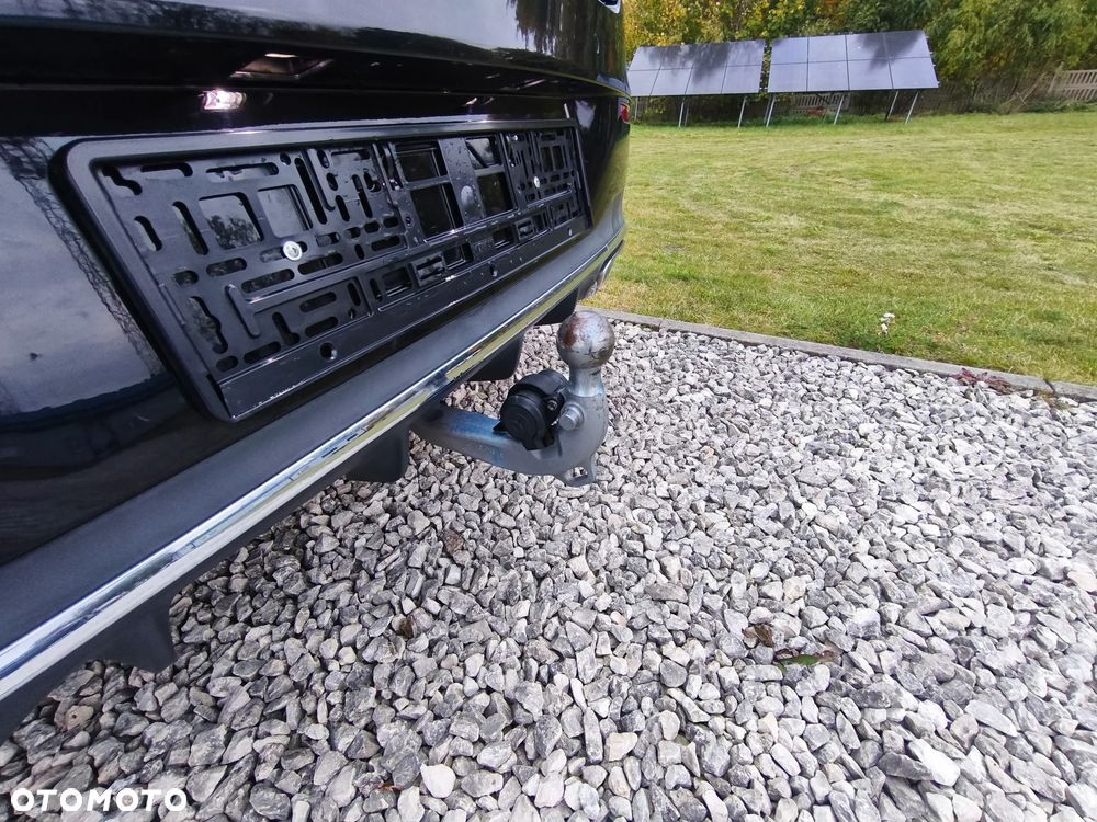 Mercedes-Benz CLA - 25
