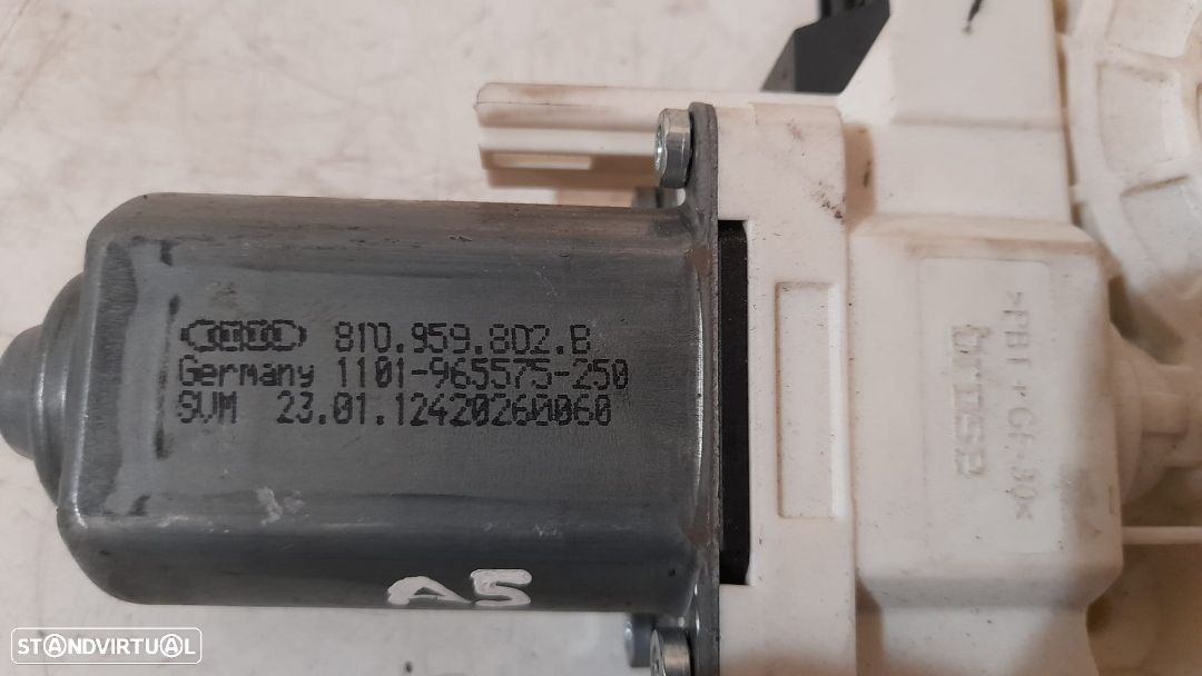 MOTOR ELEVADOR VIDRO FRENTE FRONTAL DIREITO ORIGINAL | REF. 8D0959802B | AUDI A4 B5 1.9TDI 1Z / A5; - 6