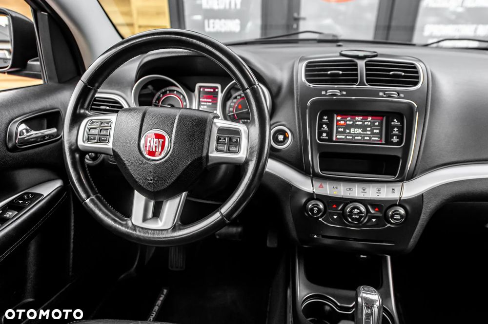 Fiat Freemont 3.6 V6 Lounge - 23