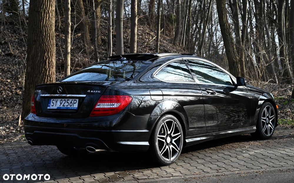 Mercedes-Benz Klasa C 350 7G-TRONIC Edition - 21